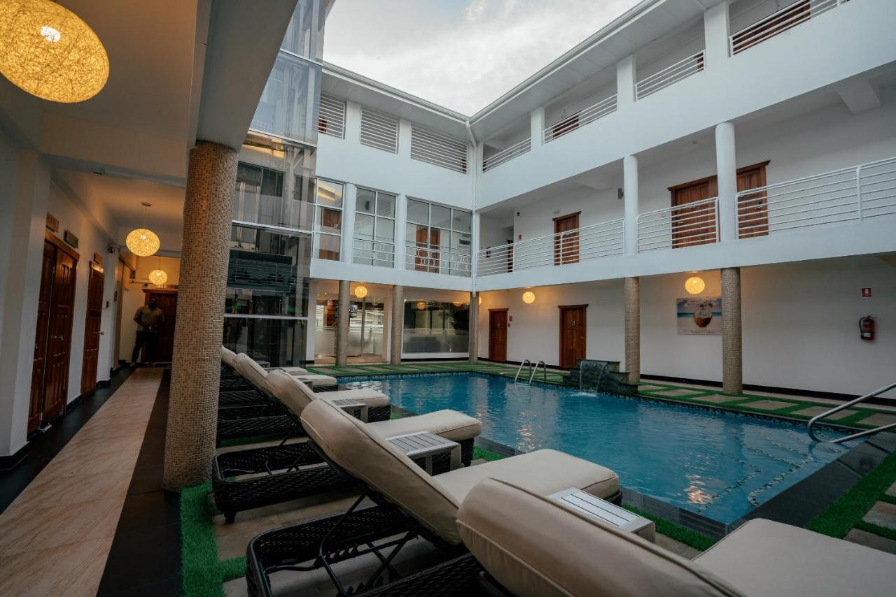 Piarco Runway Hotel מראה חיצוני תמונה