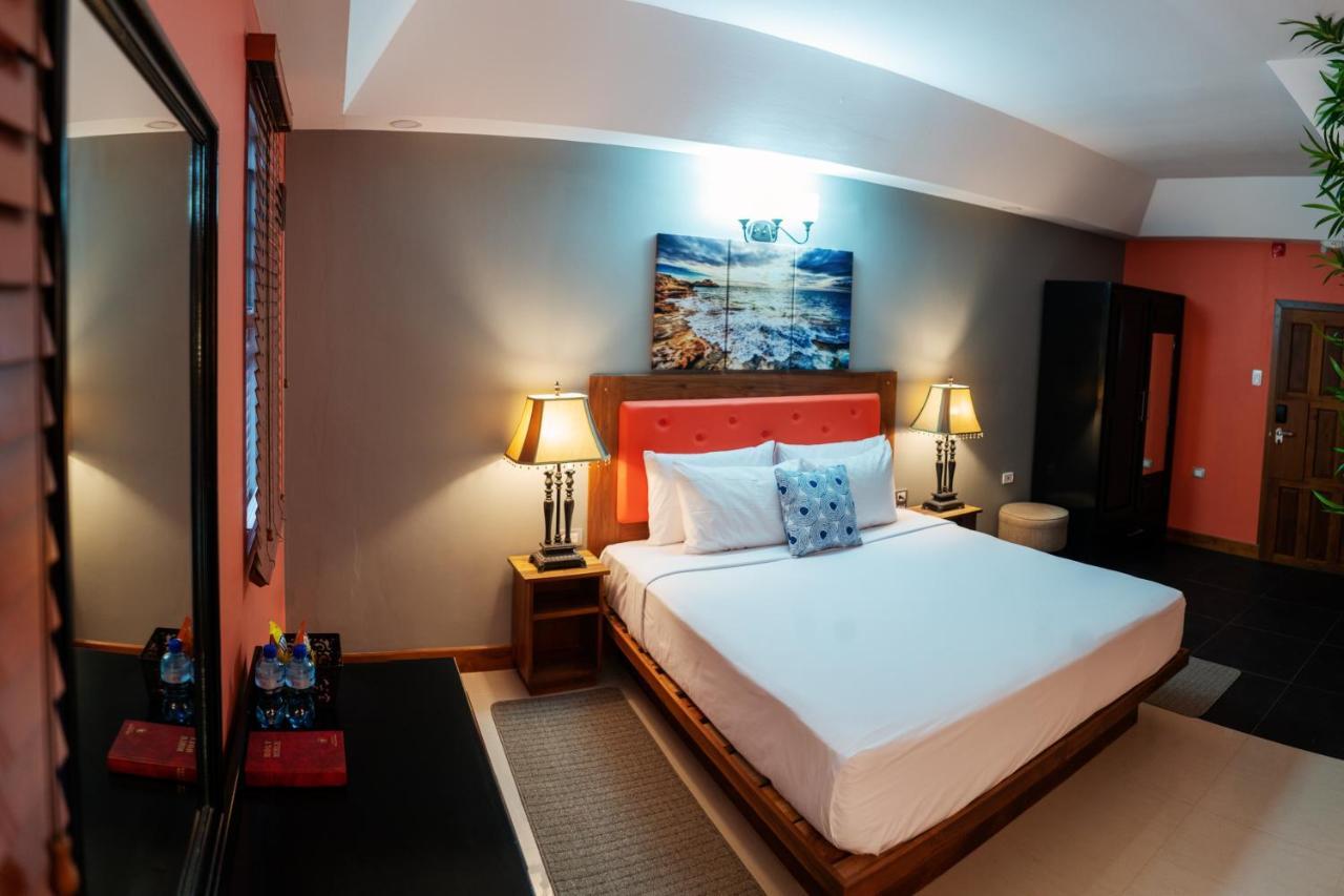 Piarco Runway Hotel מראה חיצוני תמונה