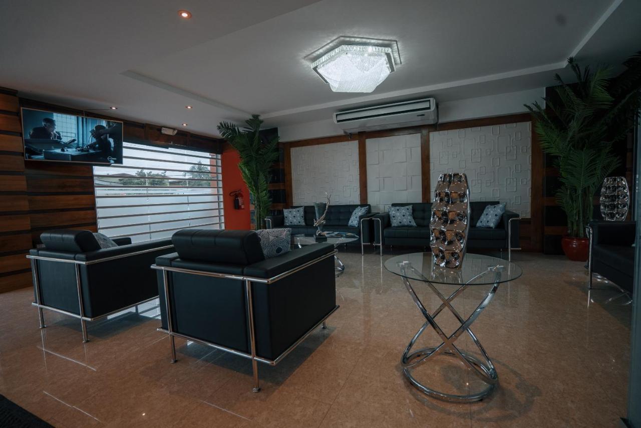 Piarco Runway Hotel מראה חיצוני תמונה