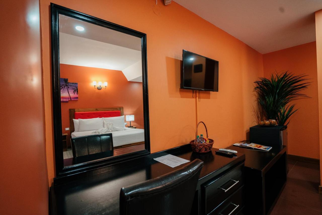 Piarco Runway Hotel מראה חיצוני תמונה