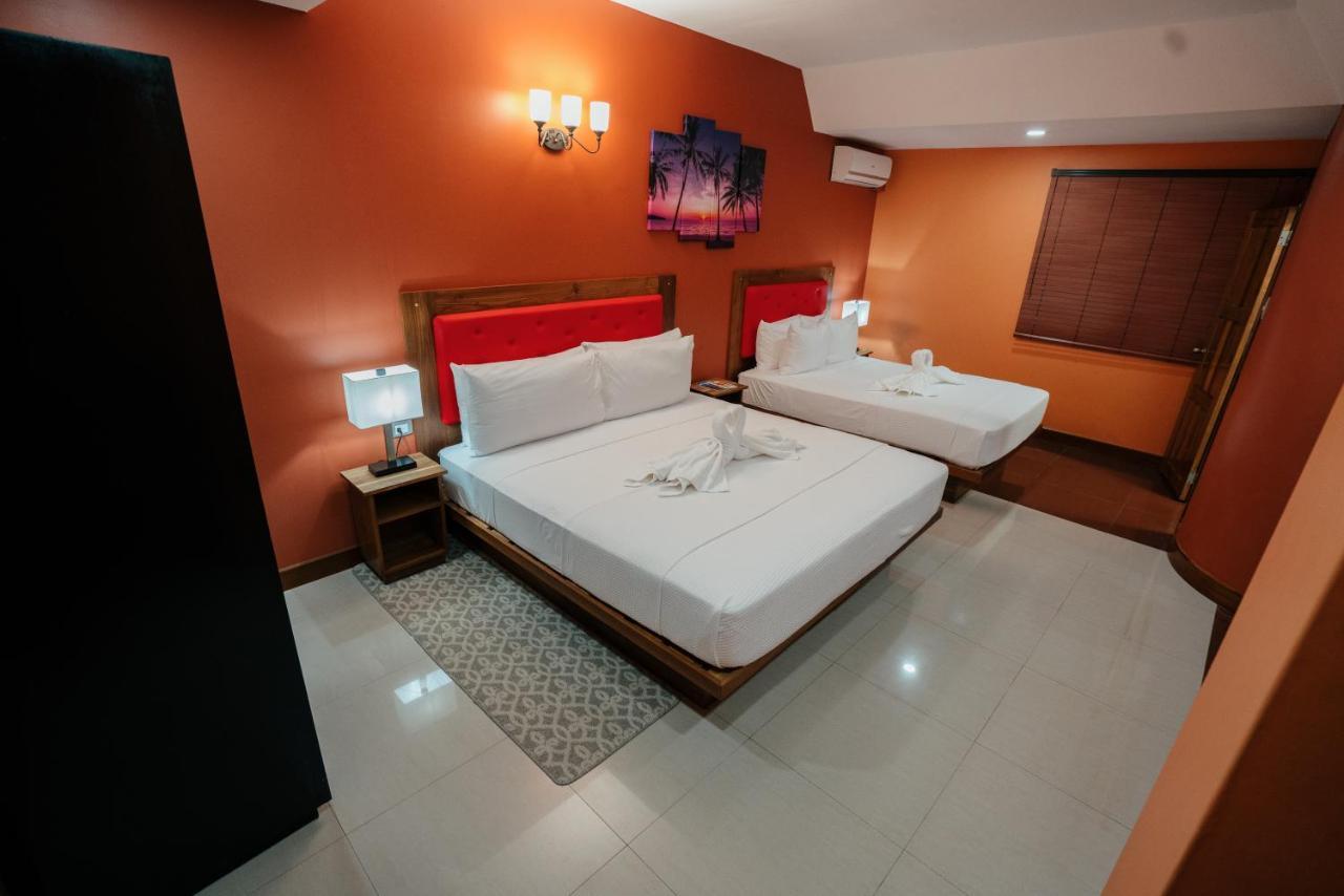 Piarco Runway Hotel מראה חיצוני תמונה